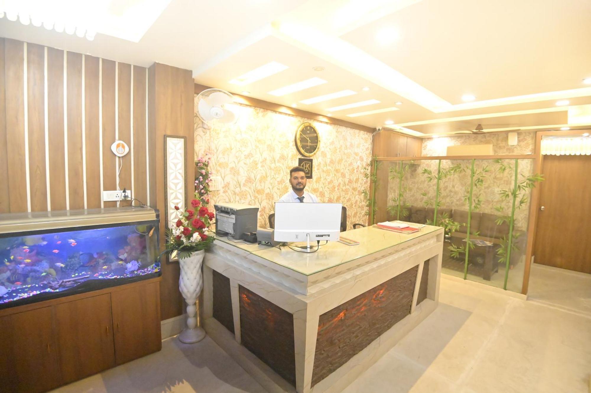 Hotel Jk Palace Prayagraj Esterno foto